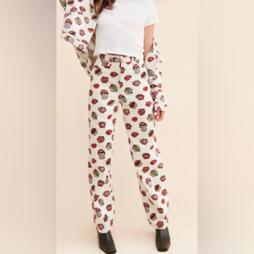 WRANGLER read my lips barrel 652 high rise size 30 wide leg rolling stone